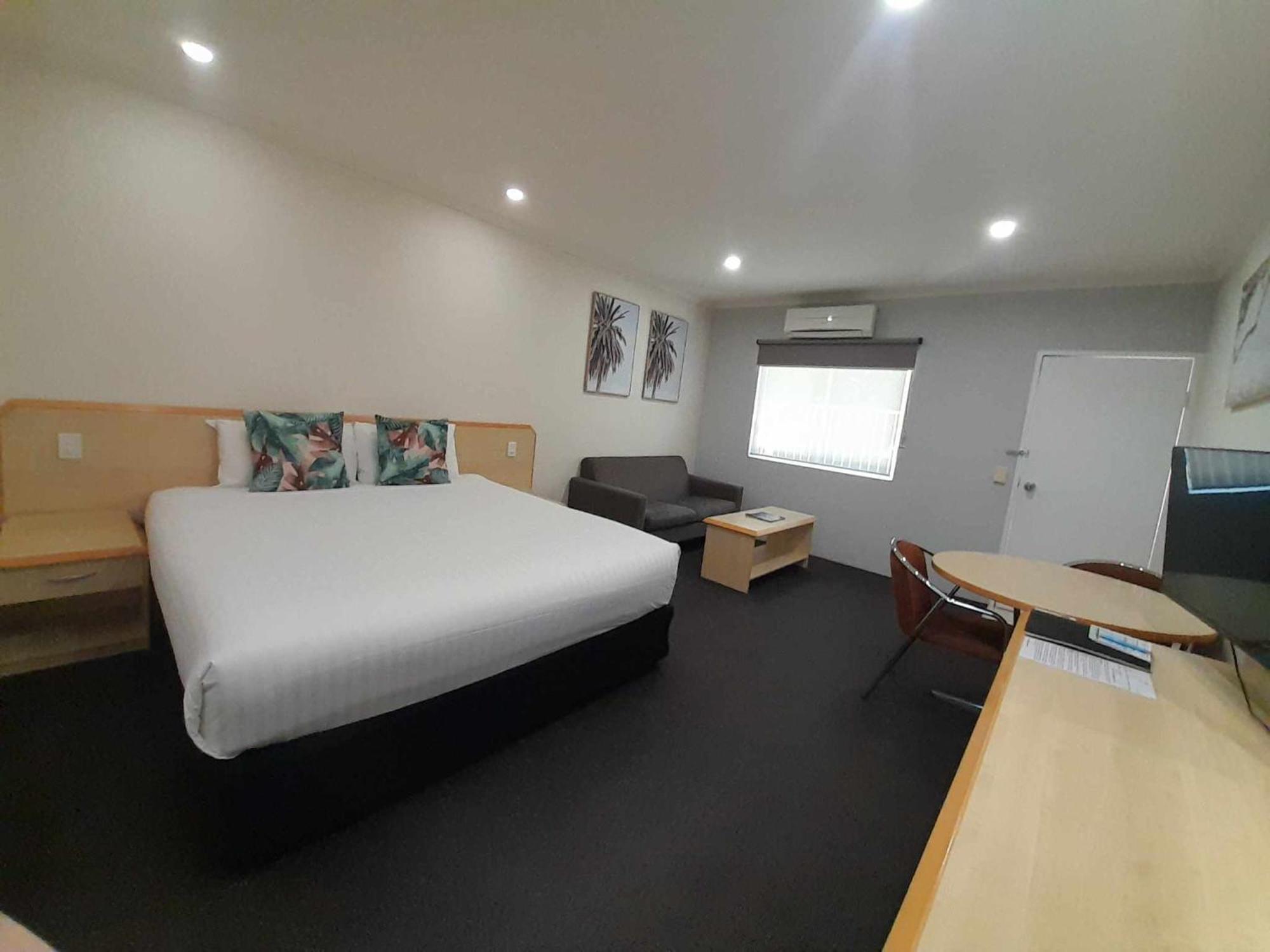 Red Bridge Motor Inn Woombye Εξωτερικό φωτογραφία