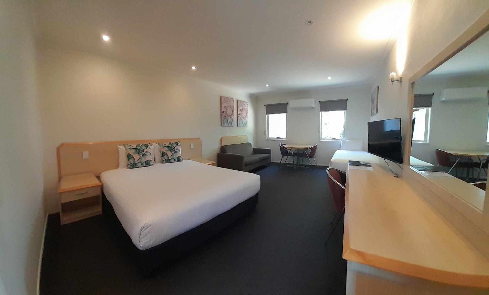 Red Bridge Motor Inn Woombye Εξωτερικό φωτογραφία