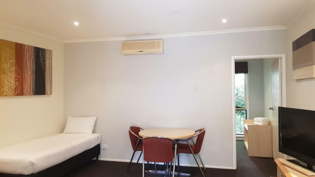 Red Bridge Motor Inn Woombye Εξωτερικό φωτογραφία