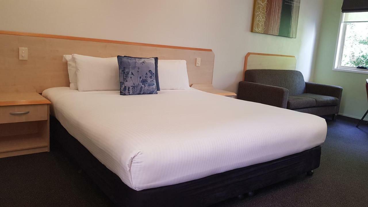 Red Bridge Motor Inn Woombye Εξωτερικό φωτογραφία