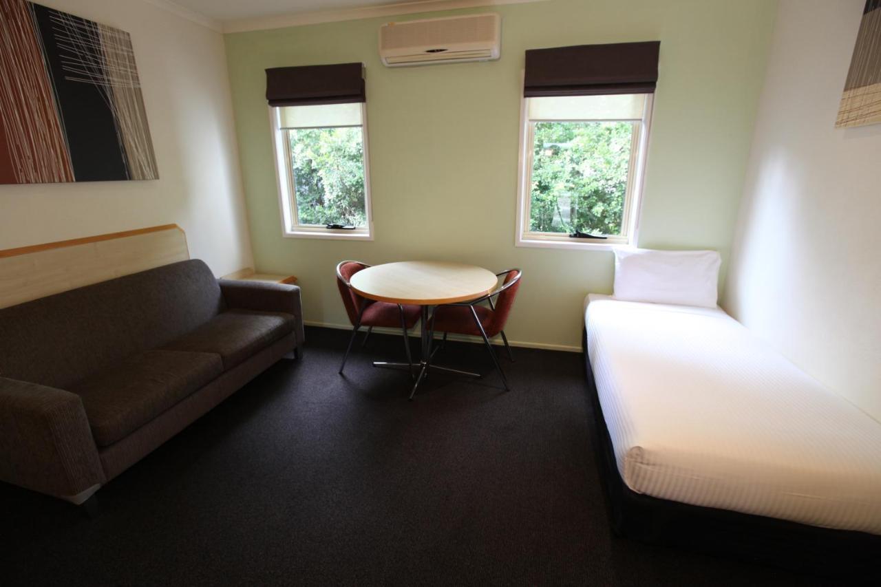 Red Bridge Motor Inn Woombye Εξωτερικό φωτογραφία